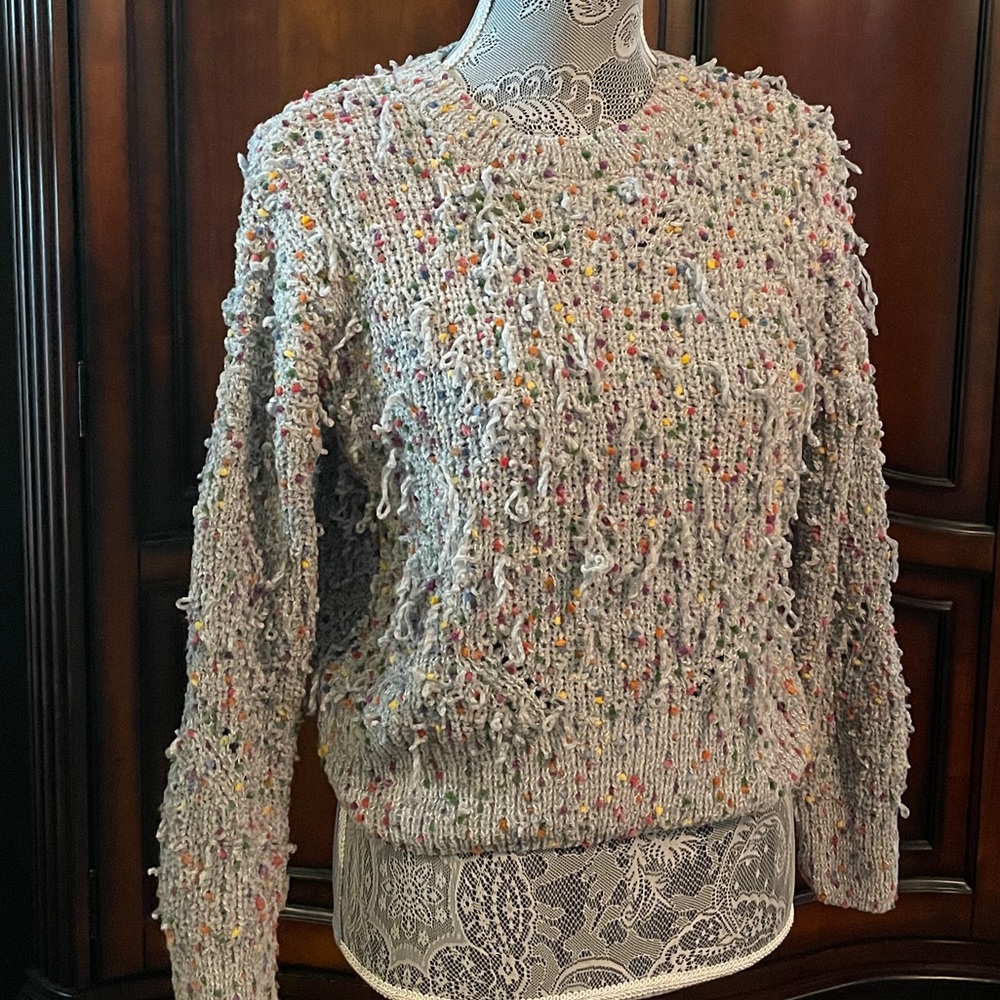 Joe Boxer Sweater - Picture 2 of 6